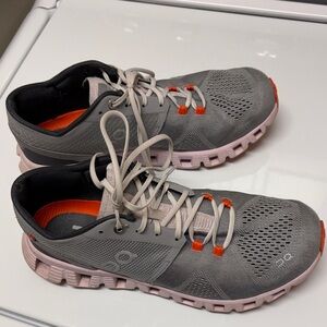 On Running Women's Gray and Orange Athletic Shoes